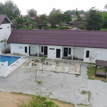 Kamalia Villas 佩纳利克村 外观 照片